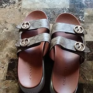 Coach slides in women sz 11